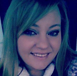 Meet your Posher, Candace